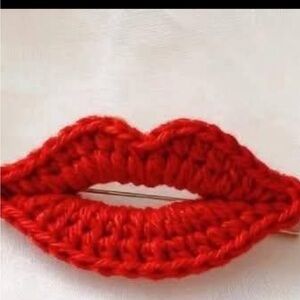 Red Crochet Lips Brooch